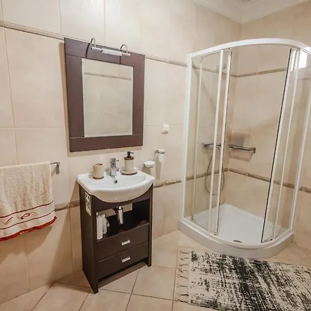 Santo Refugio Tatil Evi