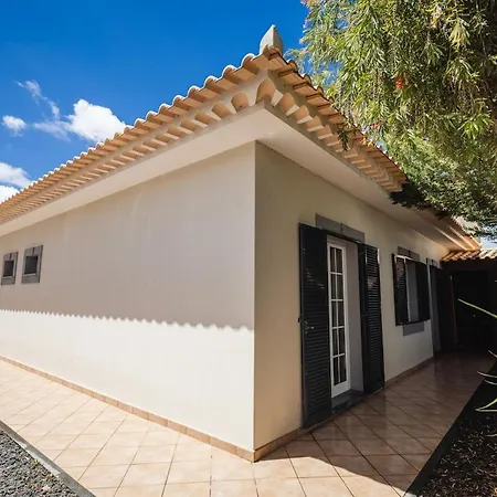 Santo Refugio Feriehus *