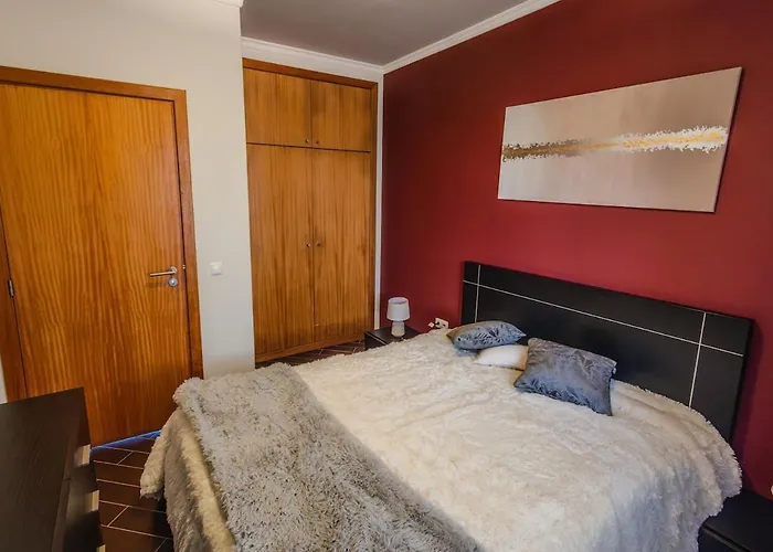 Santo Refugio 圣港